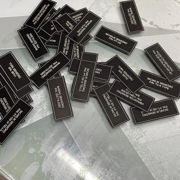 metal-etiket (39)